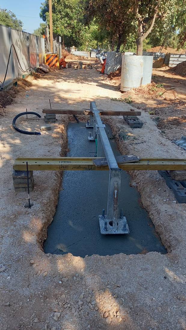 התקנת תחנת אוטובוס — הנתיב המהיר